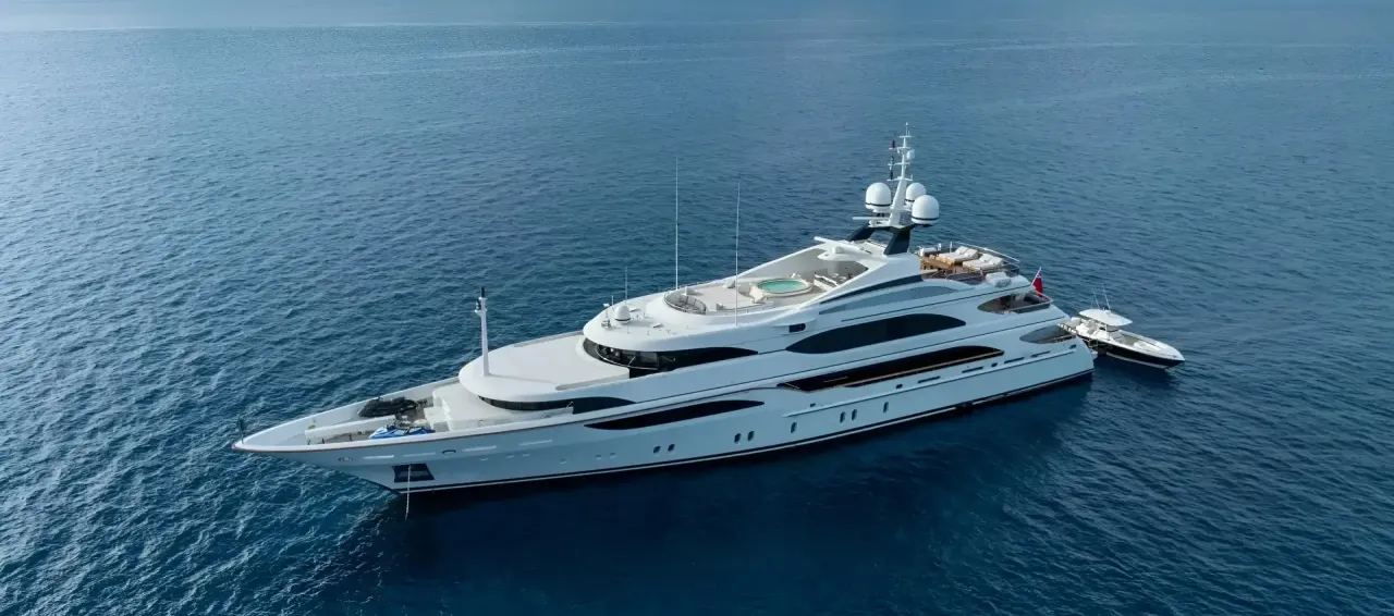 Elite Pearl Charter yacht at anchor off Palm Jumeirah