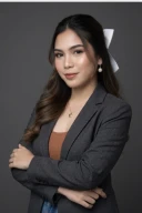 Rowena, yacht charter advisor