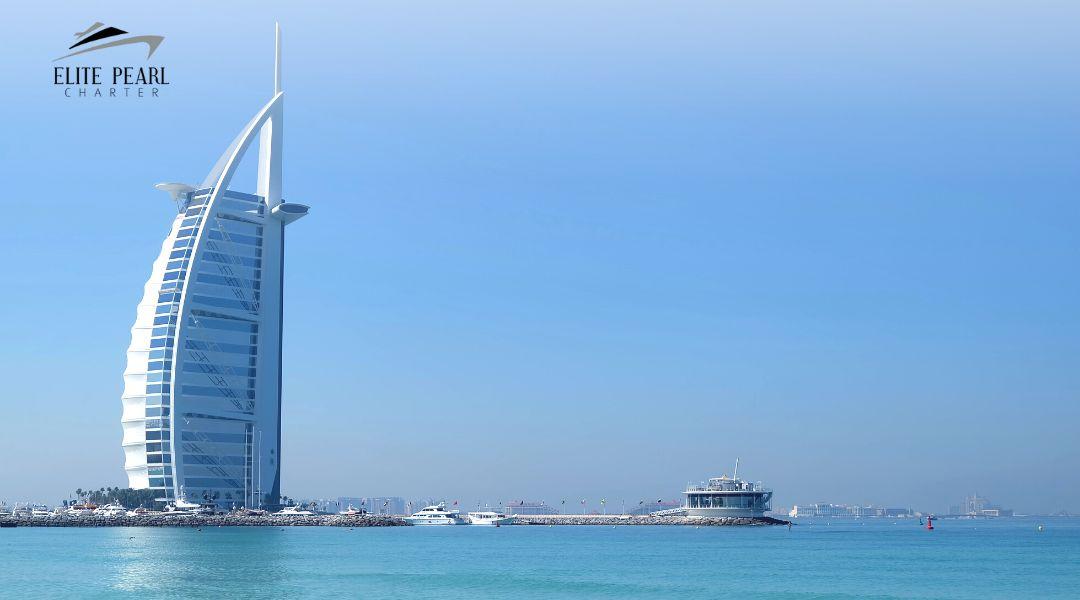 Chartering a yacht at Burj Al Arab Dubai