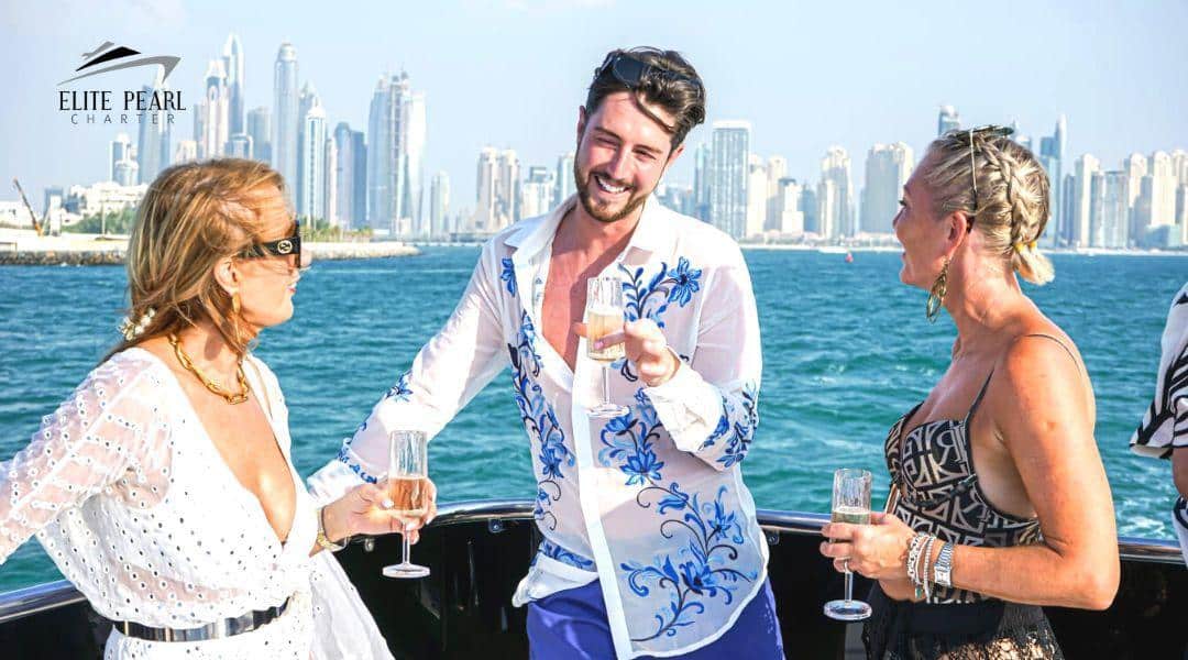 How much does it cost to rent a yacht in Dubai