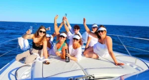 elite pearl charter - positive review images people on a yacht celebrating