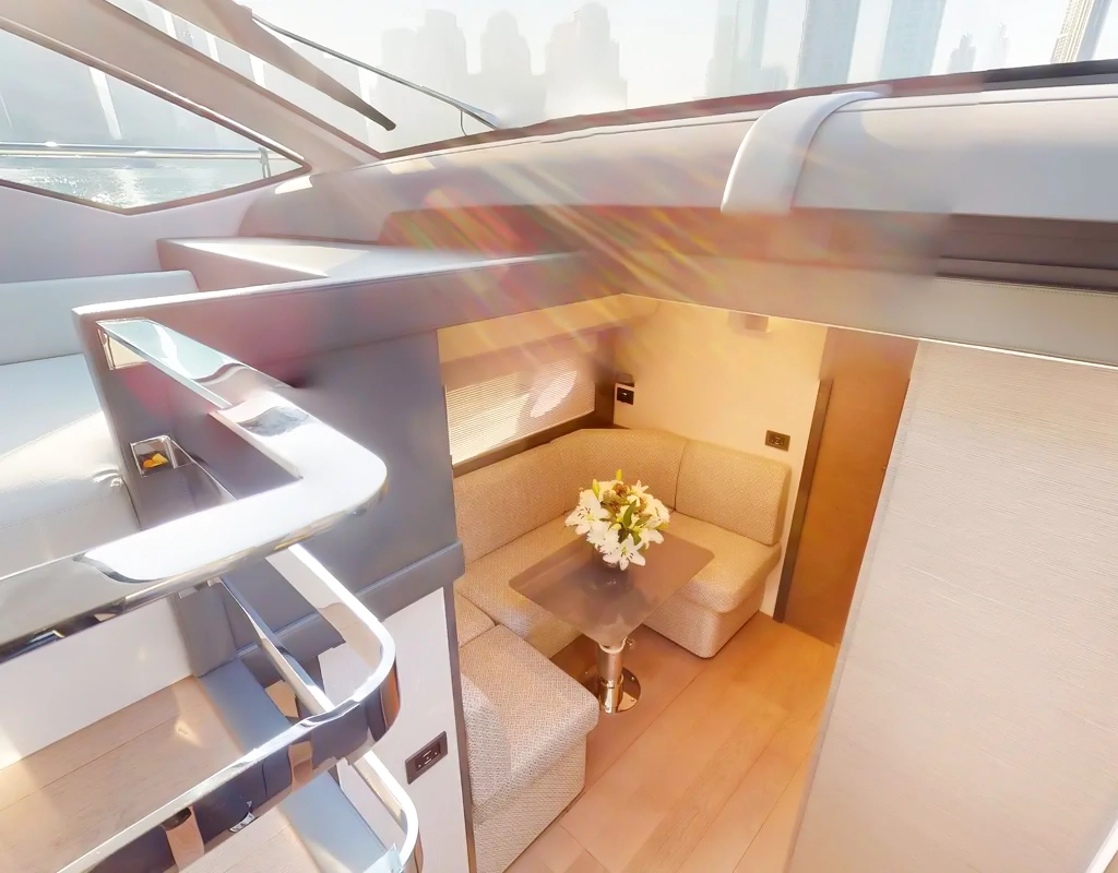 Elite Pershing White, photo 7 of 9