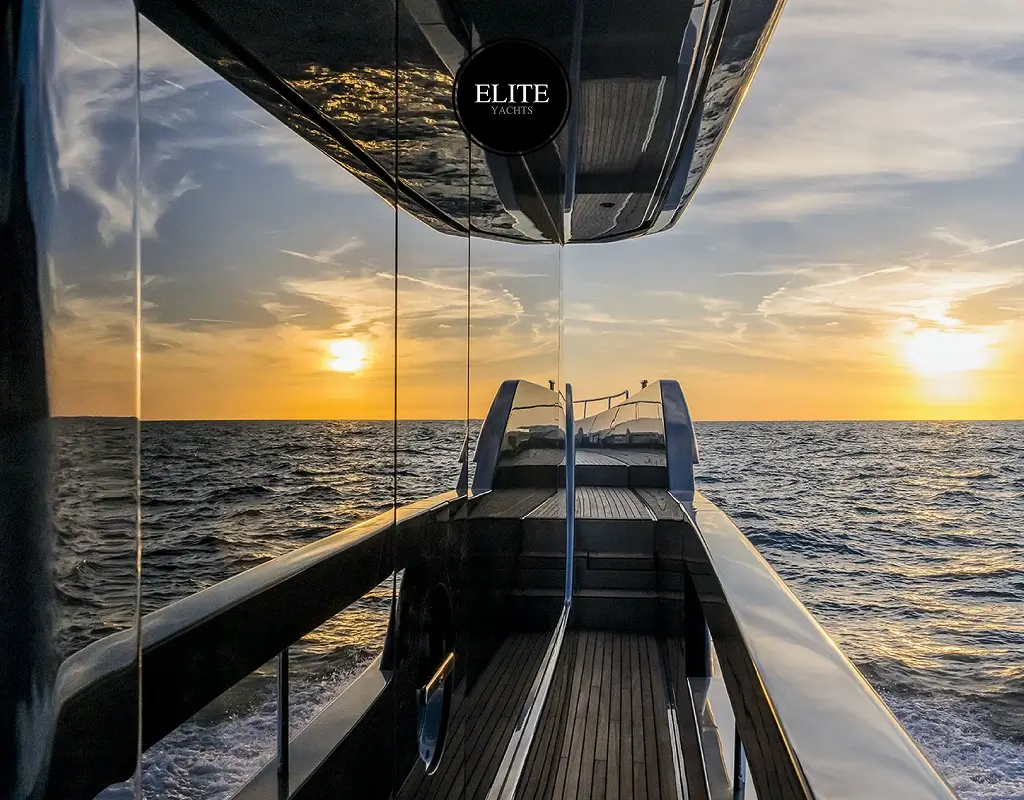 Elite Pershing 82FT, photo 9 of 9
